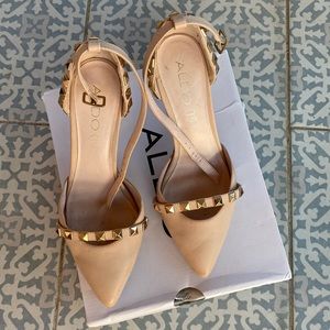 Aldo nude pumps